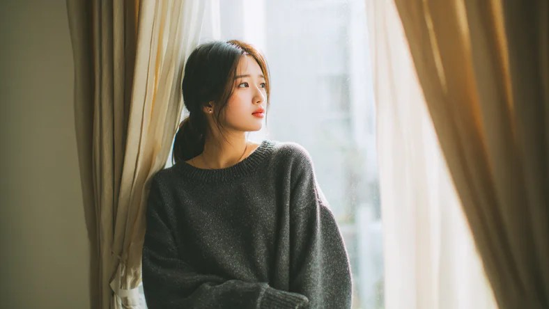 医美自曝口碑两极:戚薇获赞、包文婧遭嘲,差距在 “价值导向” 与 “真诚底色”